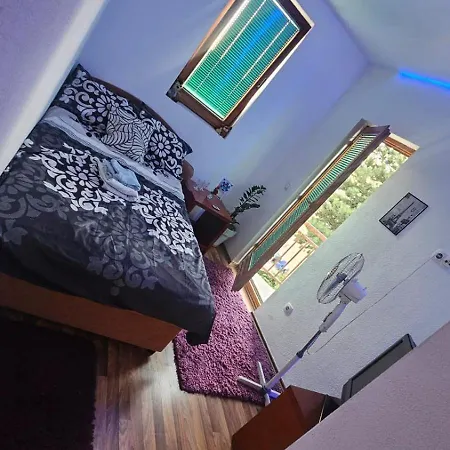 Crystal Apartment